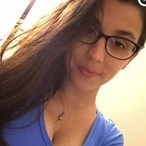 Profil de Delly, 27 ans, Clubs de rencontre à Perly (Genève)